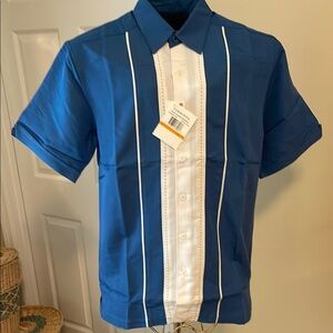 Cubavera Blue and White Casual Button Down Shirt with Short Sleeves